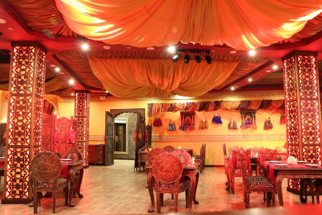 India Palace Hotel Charkiw Exterior foto